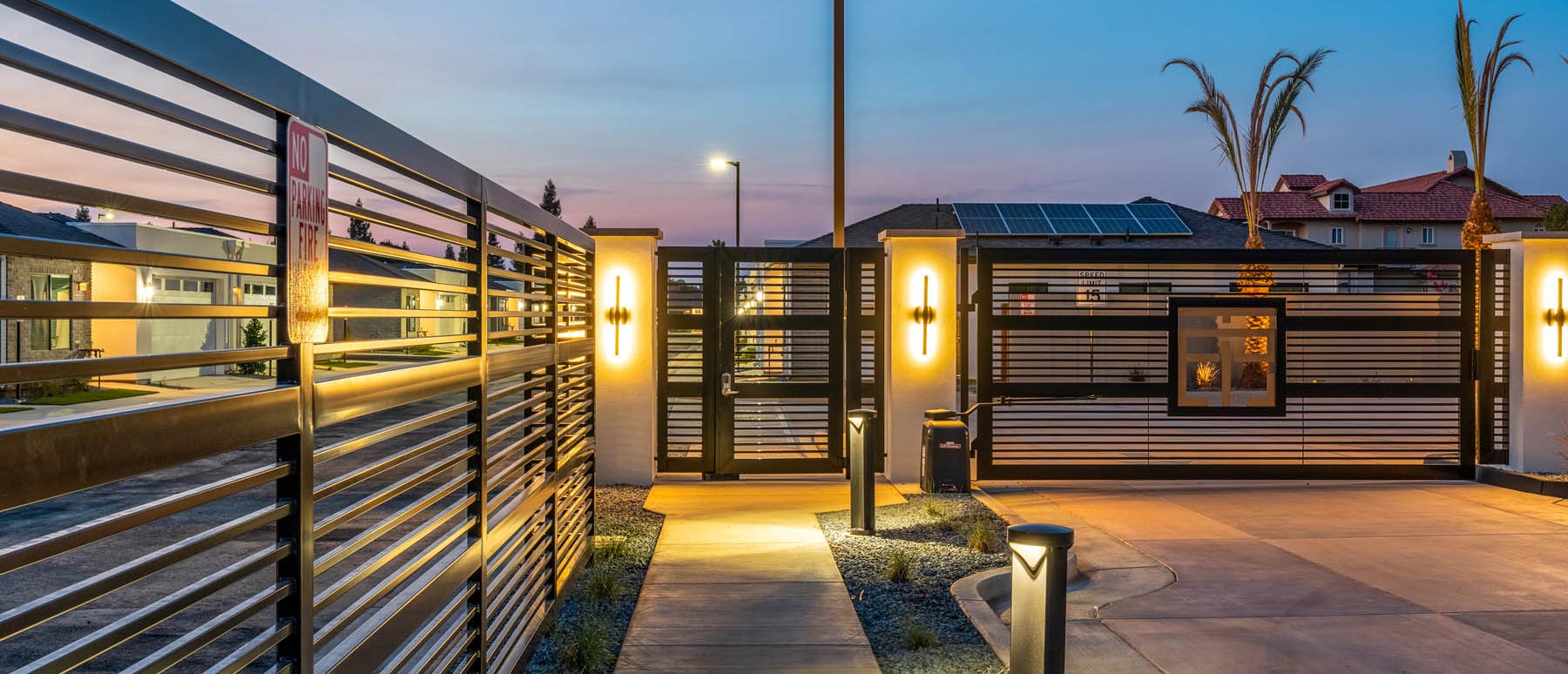 22-print-The-Palms-Luxury-Condos—Twilight-Photos-header 22-print-The-Palms-Luxury-Condos—Twilight-Photos-header