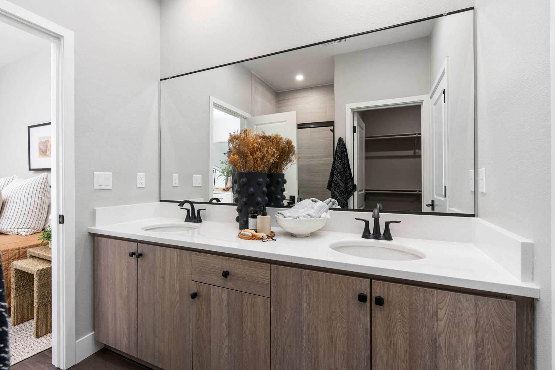 19-web-or-mls-Heritage Crossing-19