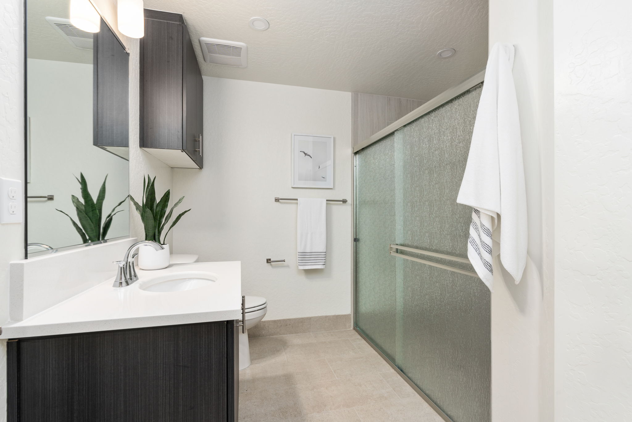 28-web-or-mls-The Palms Luxury Apartments-28